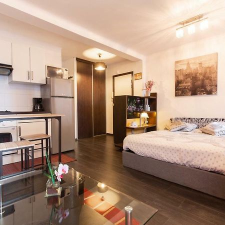 Le Stud Apartment Golfe-Juan Bagian luar foto