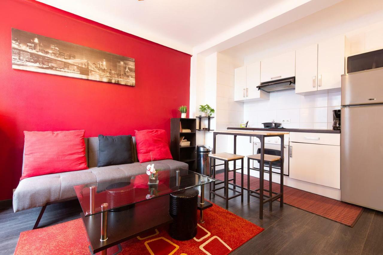 Le Stud Apartment Golfe-Juan Bagian luar foto