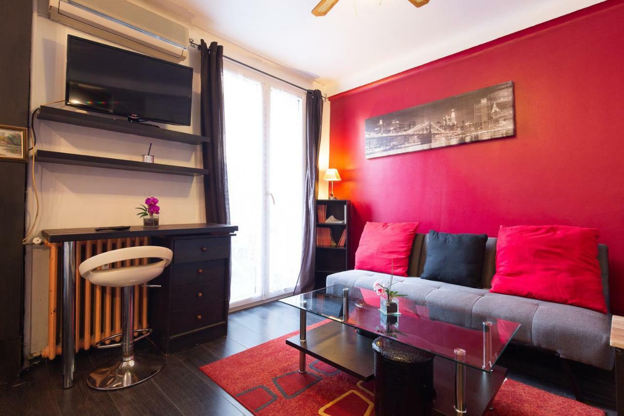 Le Stud Apartment Golfe-Juan Bagian luar foto